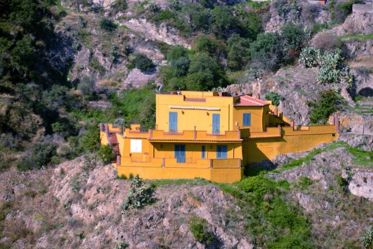 Marachia Apartment Savoca Exteriör bild